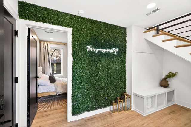 314 E Trinity Ln Apt 2, Nashville, TN 37207