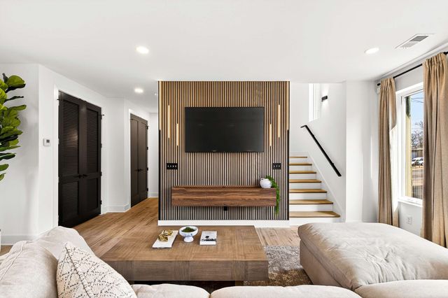 314 E Trinity Ln Apt 2, Nashville, TN 37207