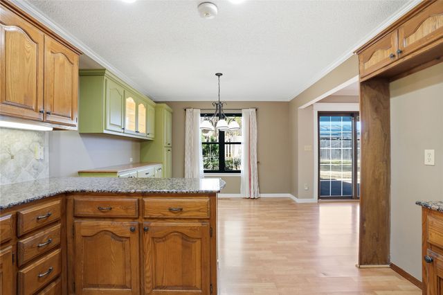 1711 Valley Road, Sapulpa, OK 74066