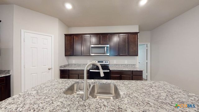 1308 Athan Drive, Belton, TX 76513