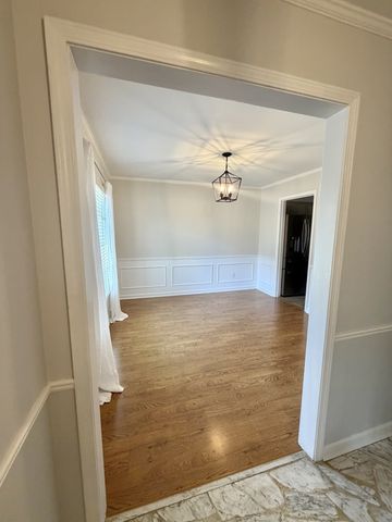 6092 Macinness Dr, Memphis, TN 38119