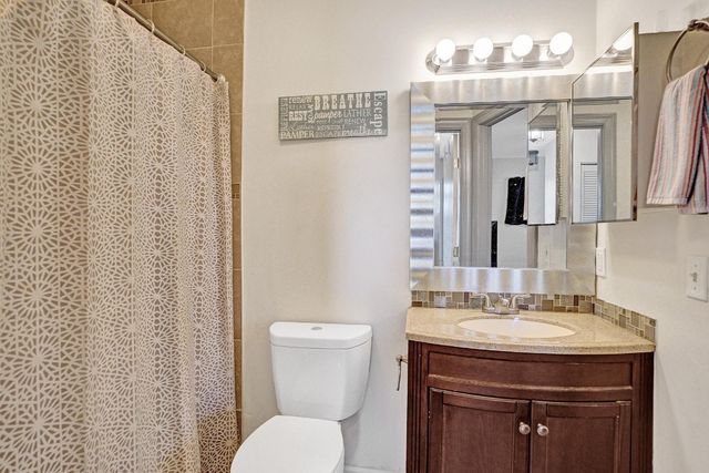 760 Banks Road, Coconut Creek, FL 33063