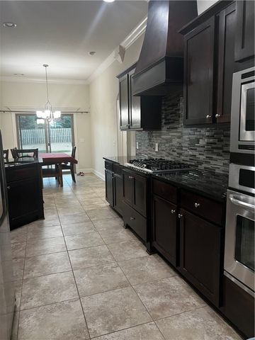 4103 4103 SW STONEWOOD TER, Bentonville, AR 72713