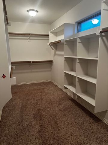 4103 4103 SW STONEWOOD TER, Bentonville, AR 72713