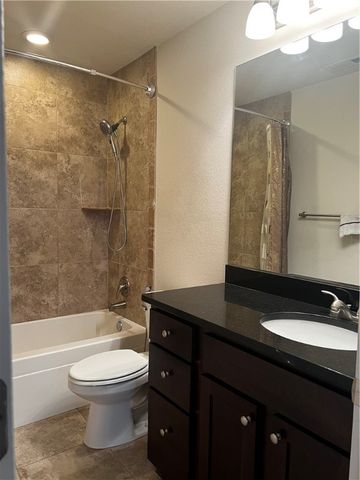 4103 4103 SW STONEWOOD TER, Bentonville, AR 72713