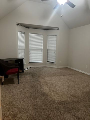 4103 4103 SW STONEWOOD TER, Bentonville, AR 72713