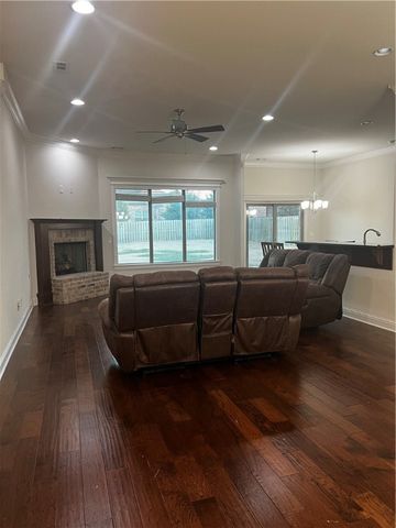 4103 4103 SW STONEWOOD TER, Bentonville, AR 72713