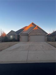 4103 4103 SW STONEWOOD TER, Bentonville, AR 72713