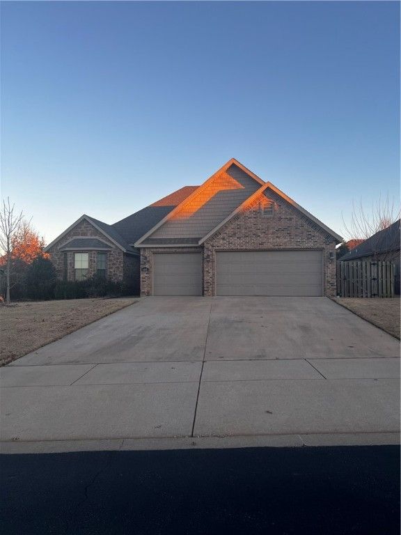 4103 4103 SW STONEWOOD TER, Bentonville, AR 72713