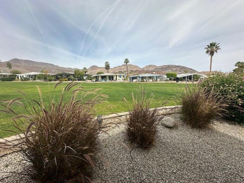 Image 11 of property listing at 49305 Highway 74 186, Palm Desert, CA 92260