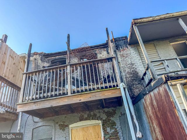 2416 OLIVER ST E, Baltimore, MD 21213