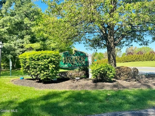 1511 Hampton Place Boulevard, North Greenbush, NY 12180
