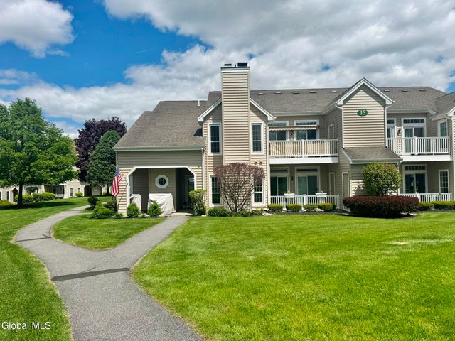 1511 Hampton Place Boulevard, North Greenbush, NY 12180