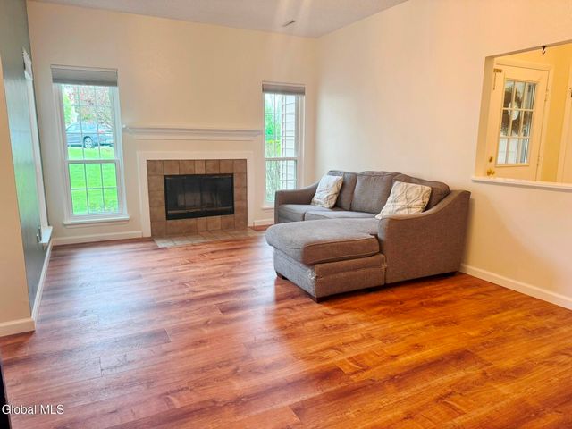 1511 Hampton Place Boulevard, North Greenbush, NY 12180