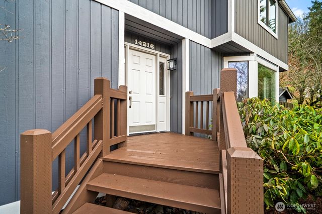 14216 SE 51st Street, Bellevue, WA 98006