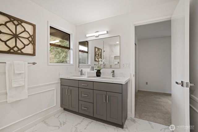 14216 SE 51st Street, Bellevue, WA 98006