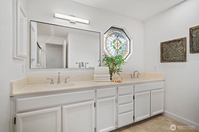 14216 SE 51st Street, Bellevue, WA 98006