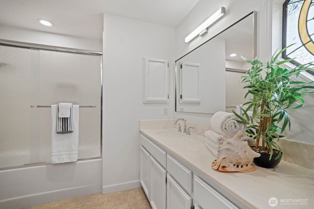 14216 SE 51st Street, Bellevue, WA 98006