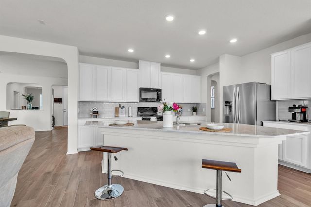 282 Crimson LN, Kyle, TX 78640