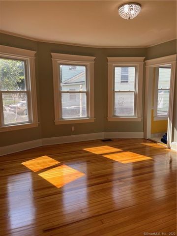 115 Oak Street 1, Bridgeport, CT 06604