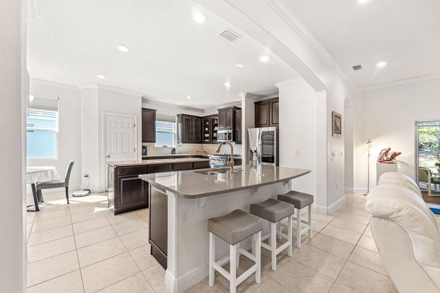 6435 Monserrat Drive, Vero Beach, FL 32967