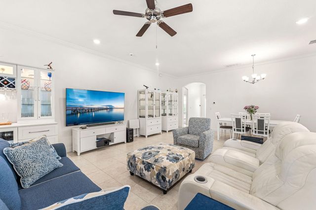 6435 Monserrat Drive, Vero Beach, FL 32967