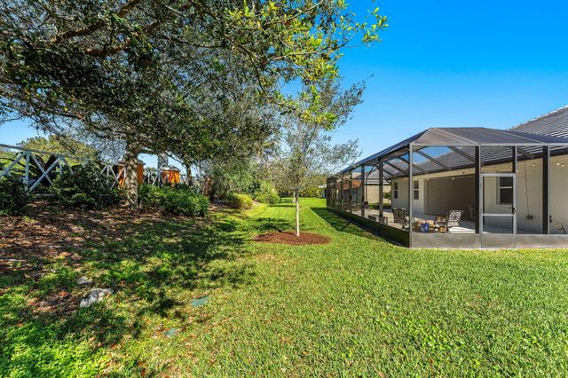 6435 Monserrat Drive, Vero Beach, FL 32967