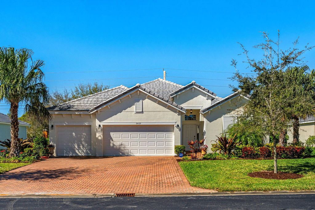 6435 Monserrat Drive, Vero Beach, FL 32967