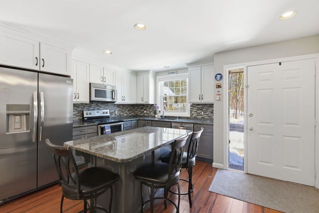 1465 Hooksett Rd Unit 183, Hooksett, NH 03106