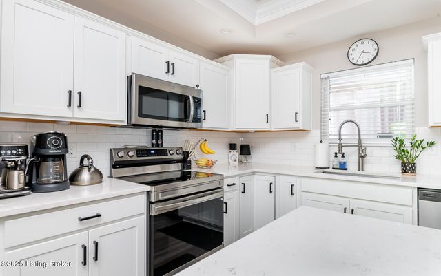 1406 Parkridge Pkwy, Louisville, KY 40214
