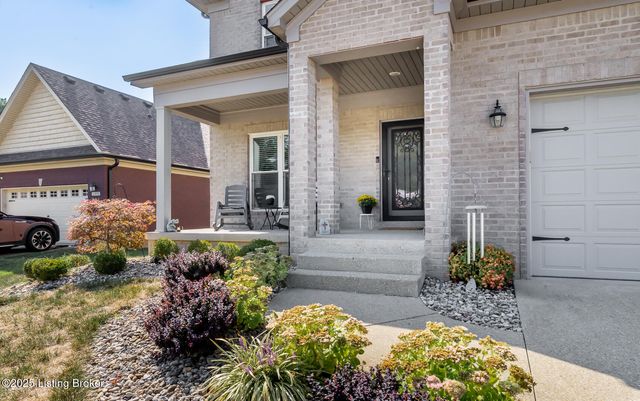 1406 Parkridge Pkwy, Louisville, KY 40214