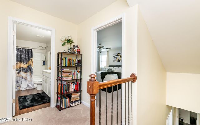 1406 Parkridge Pkwy, Louisville, KY 40214