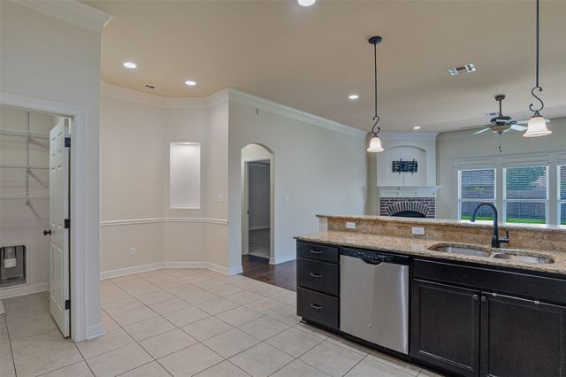 2607 Switchgrass Drive, Bossier City, LA 71111