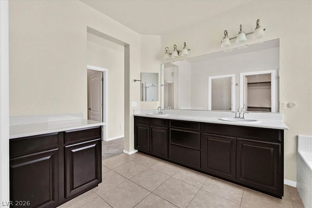 7360 Rainford Street, Las Vegas, NV 89148