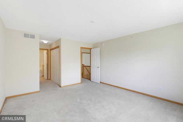 12155 Vermillion Street NE H, Blaine, MN 55449