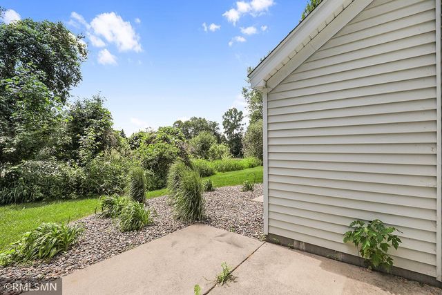 12155 Vermillion Street NE H, Blaine, MN 55449
