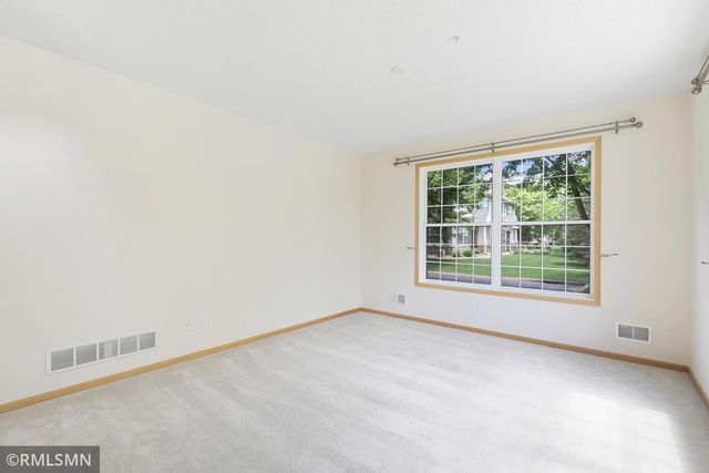 12155 Vermillion Street NE H, Blaine, MN 55449