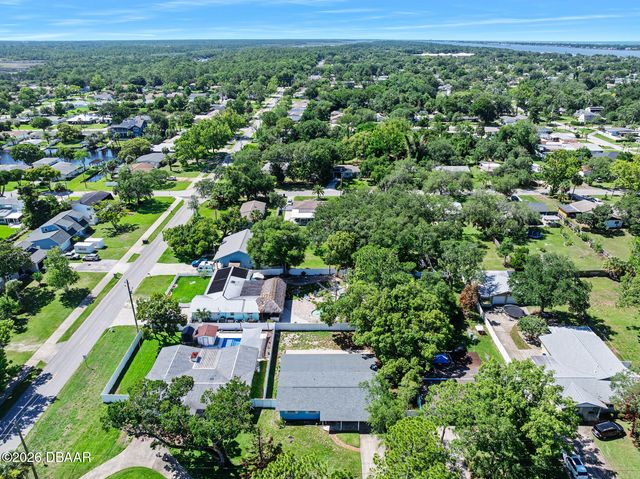 235 Greenwood Avenue, Ormond Beach, FL 32174