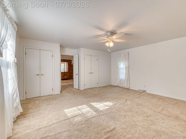 15340 Inkster Road, Romulus, MI 48174