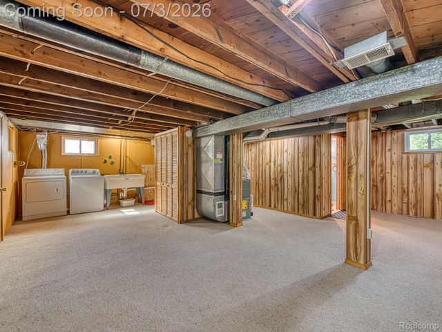 15340 Inkster Road, Romulus, MI 48174