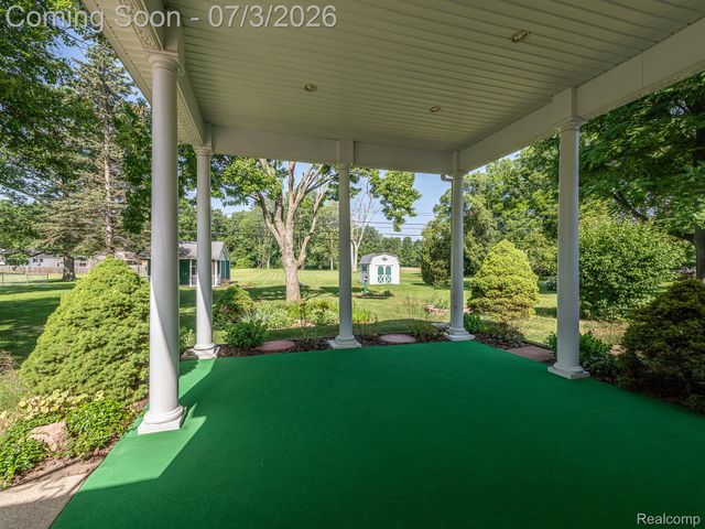 15340 Inkster Road, Romulus, MI 48174