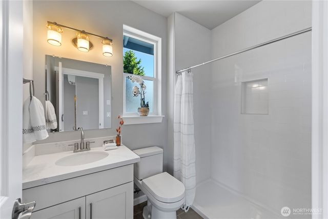 3650 Commercial Avenue, Anacortes, WA 98221