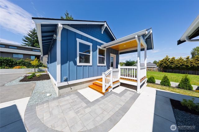 3650 Commercial Avenue, Anacortes, WA 98221