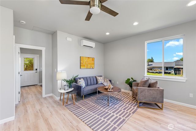 3650 Commercial Avenue, Anacortes, WA 98221