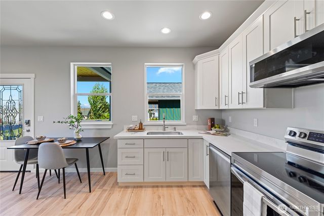 3650 Commercial Avenue, Anacortes, WA 98221