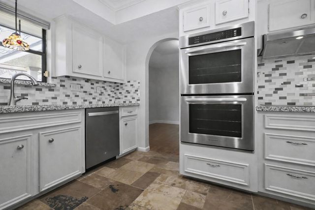 2102 Candy Street, Pinehurst, TX 77362