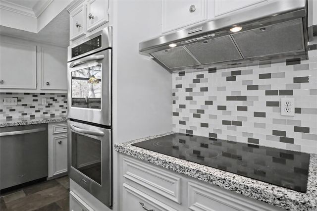 2102 Candy Street, Pinehurst, TX 77362