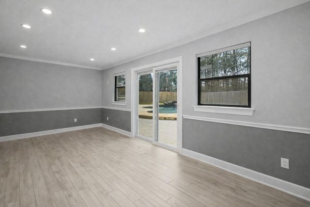 2102 Candy Street, Pinehurst, TX 77362