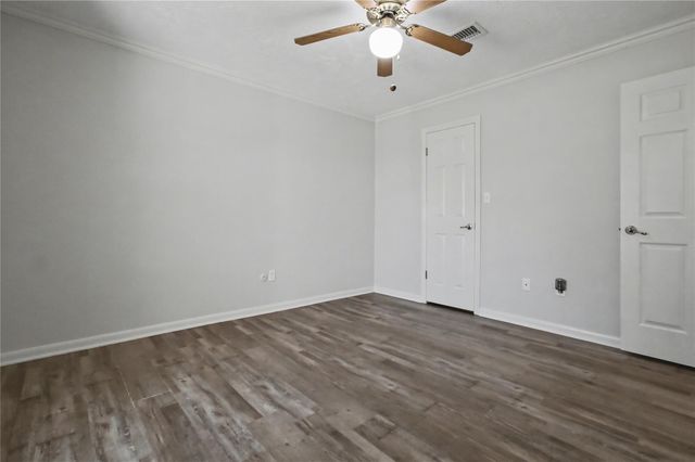 2102 Candy Street, Pinehurst, TX 77362