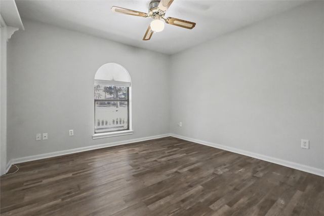 2102 Candy Street, Pinehurst, TX 77362